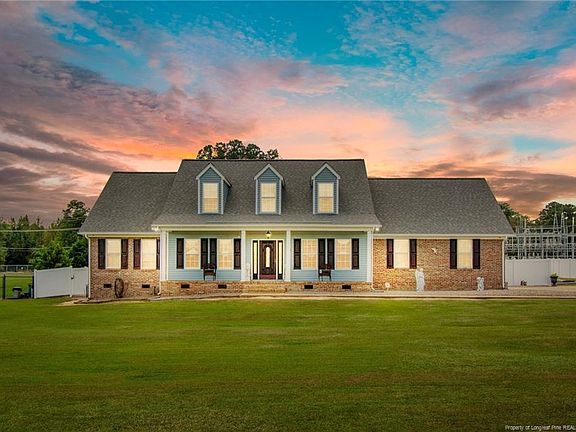 4th image of 515 Louisiana Dr