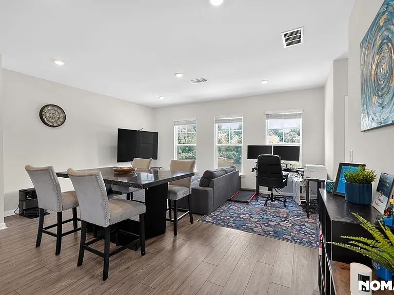 212 Wilder Ridge Way — Photo 3