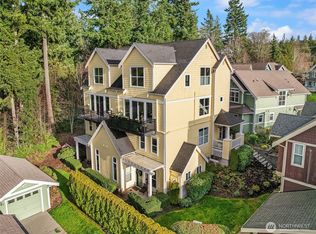 2012 NE Katsura Ct #B, Issaquah, WA 98029
