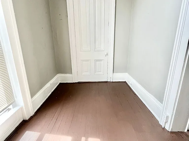 2130 Portland Ave — Photo 10