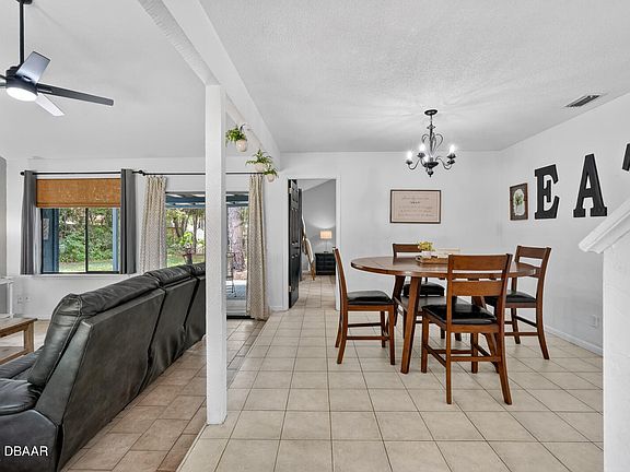 4th image of 26 Baymeadow Ct