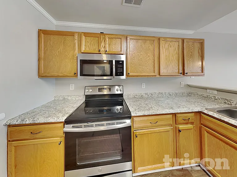 180 Riglaw Cir — Photo 6