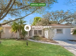 203 Valley Dr, Brandon, FL 33510