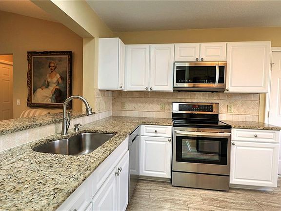 5th image of 2104 Charo Ln