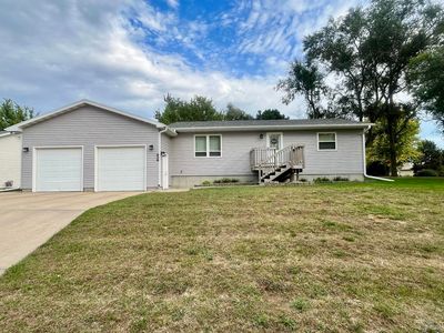 506 S Pearl St, Elk Point, SD, 57025