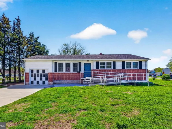 206 Nimitz Rd, Dover, DE 19901