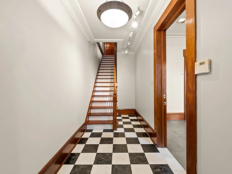 1018 Bienville St #A — Photo 42