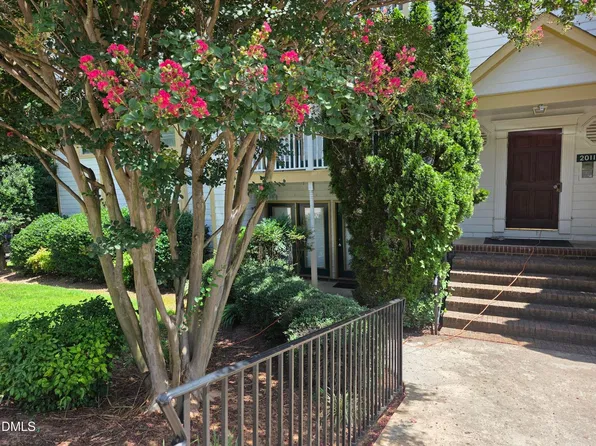 2011 Quaker Lndg APT 103, Raleigh, NC 27603
