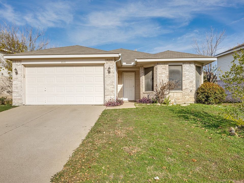 1st image of 1028 Triple Crown Dr