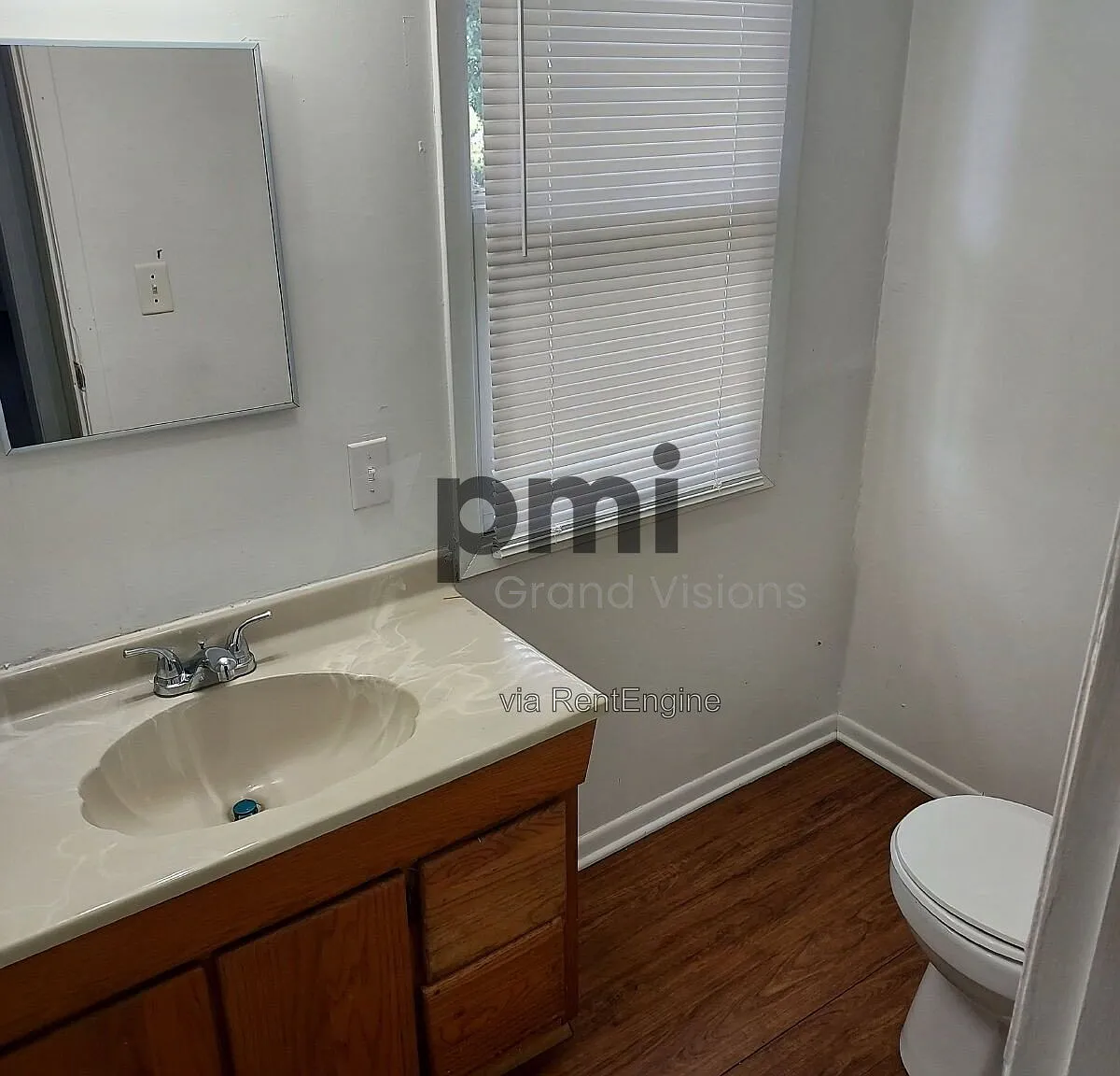 3 bed, 1.0 bath, 1116 sqft, $1,270 — Photo 4
