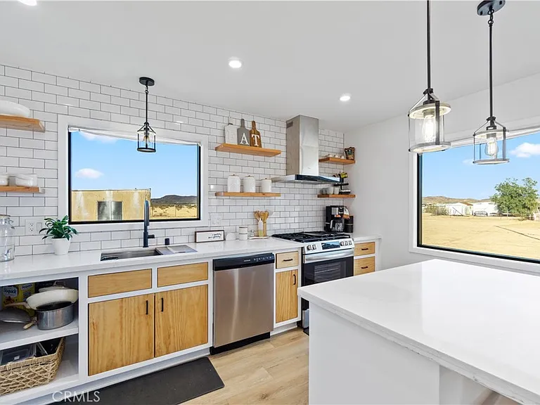 64654 Sun Mesa Rd — Photo 10