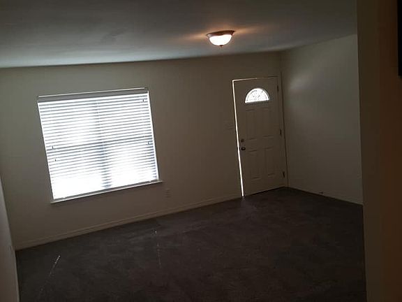 3rd image of 12747 Westbrook Dr Unit B