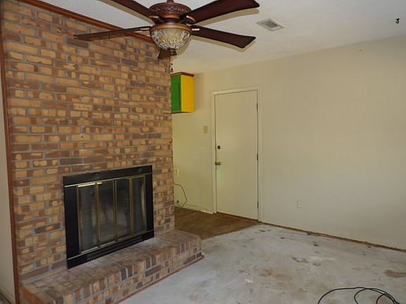 5th image of 941 Joe Bruer Rd