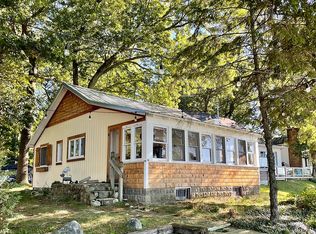 1248 E 88th St, Newaygo, MI 49337