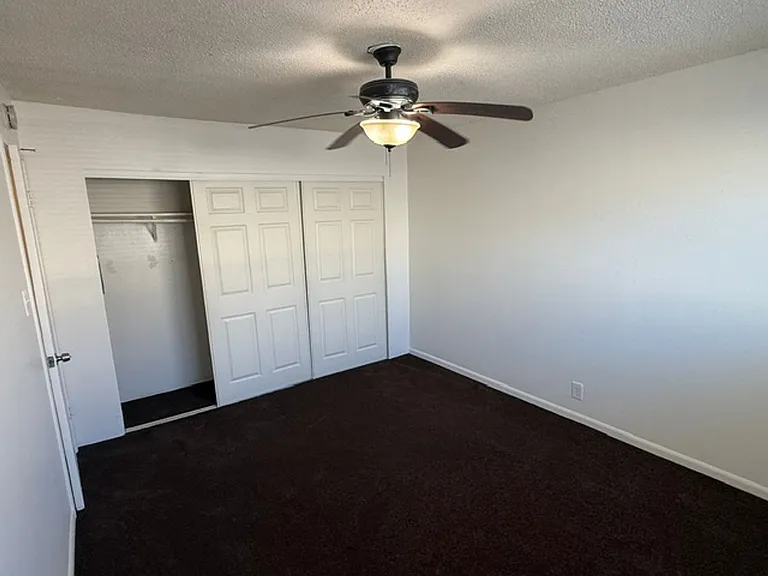 Appian Way, 4861 — Photo 16