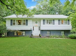 1 Long Meadow Drive, Monsey, NY 10952