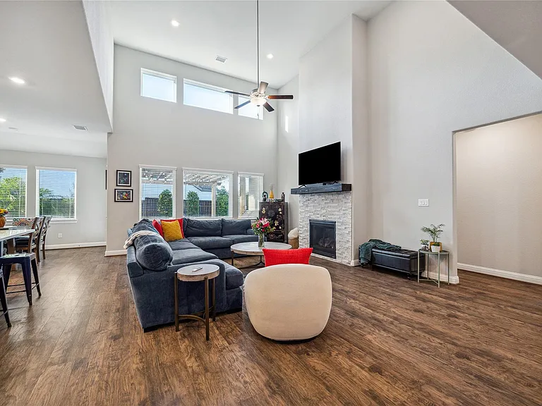 11919 Claro Forest Ln — Photo 13
