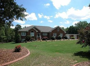 6739 Capitola Farm Rd, Flowery Branch, GA 30542