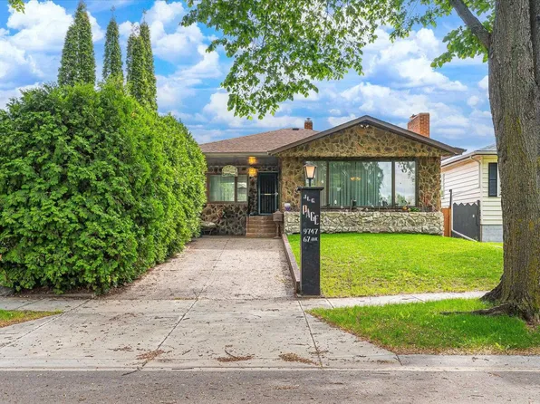 9747 67th Ave NW, Edmonton, AB T6E 0P1