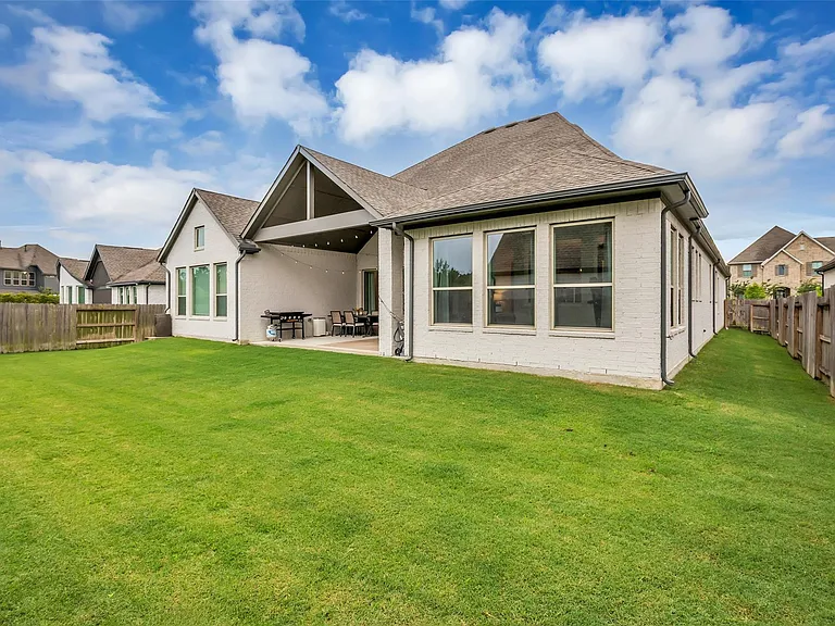 17415 Violet Vineyard St — Photo 38