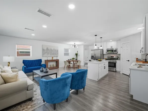 6524 Davidson St, Richland Hills, TX 76118