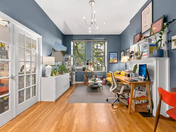 22 West 90th Street image 1 of 5