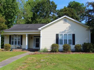 108 Sleepy Ct, Morehead City, NC 28557