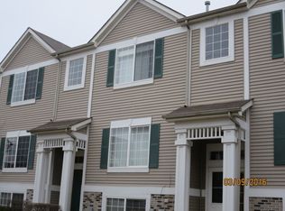 146 Enclave Cir UNIT D, Bolingbrook, IL 60440