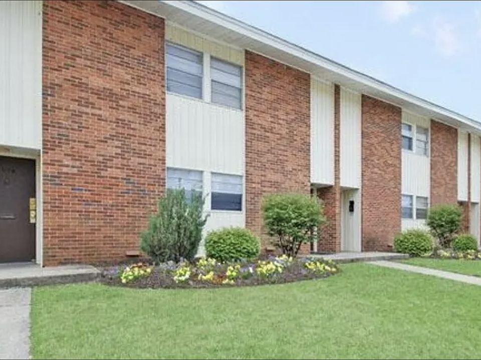 1st image of 127 New Castle Dr #127A