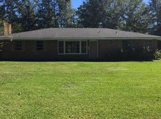 19348 Robinwood Ln, Covington, LA 70433