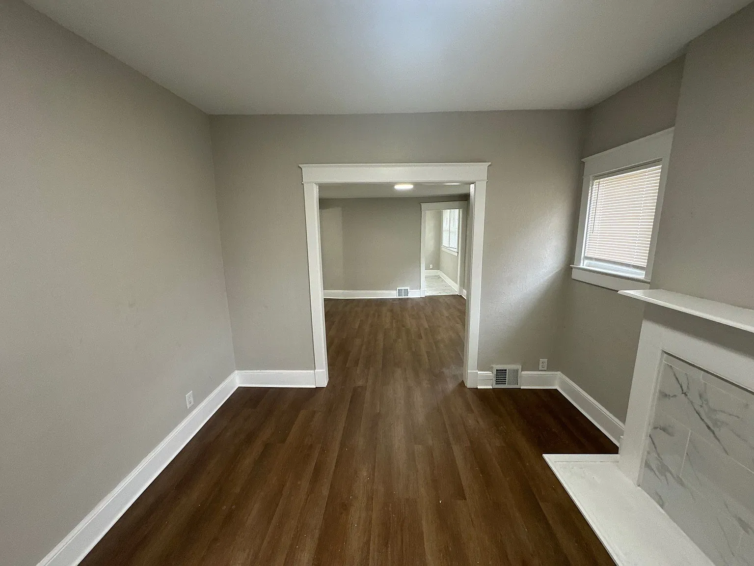 3 bed, 1.5 bath, 1285 sqft, $1,500 — Photo 2