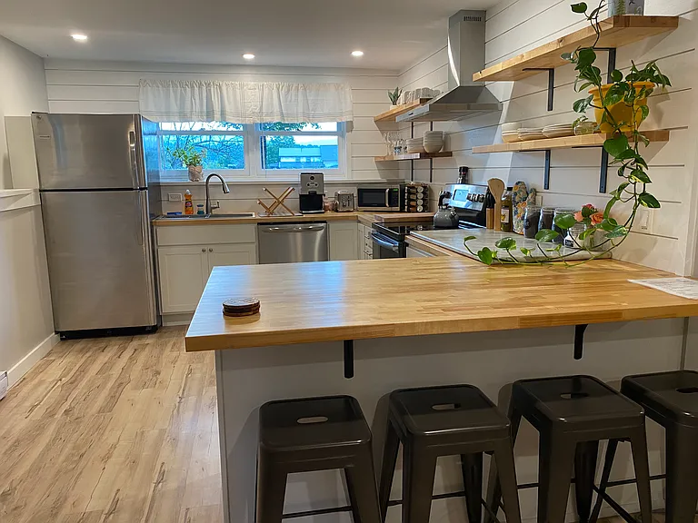 74 Plane View Rd #B — Photo 3
