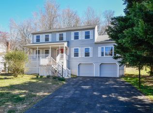 2128 Aquia Dr, Stafford, VA 22554