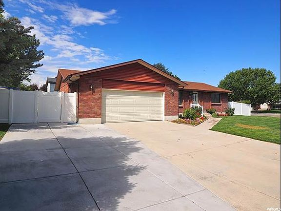 4th image of 6266 S Clara Dr
