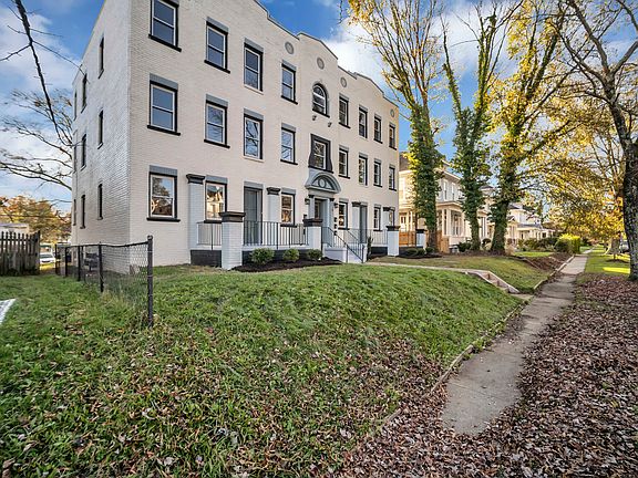 3rd image of 2419 Barton Ave #3