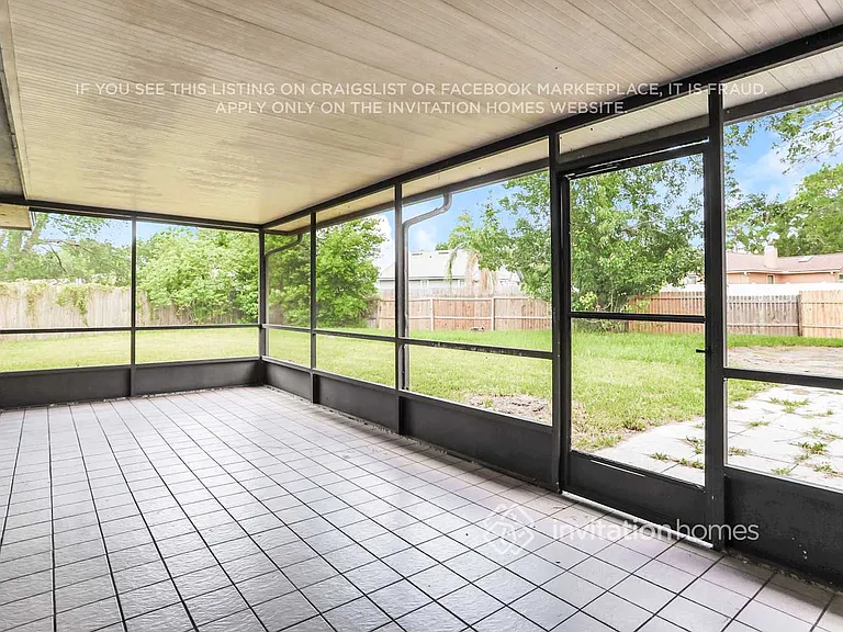 8438 Sand Point Dr W — Photo 15