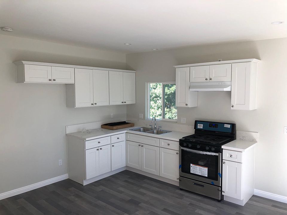 1st image of 404 W Alameda Ave #2