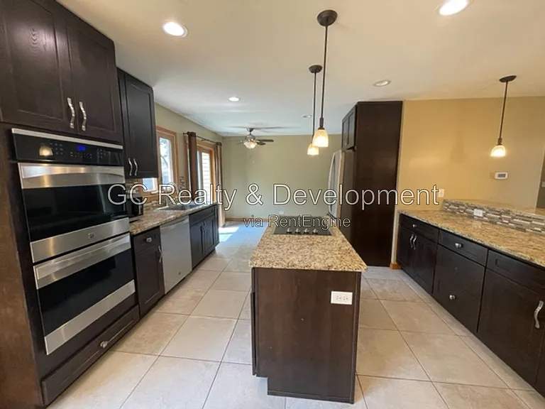 2193 Hitching Post Ln — Photo 7