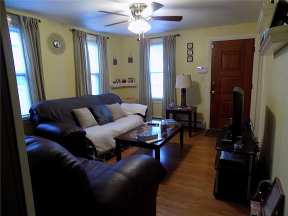 2nd image of 17 Brookside Ave