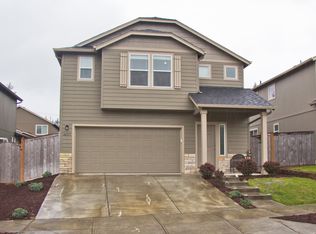 36757 Goldenrain St, Sandy, OR 97055