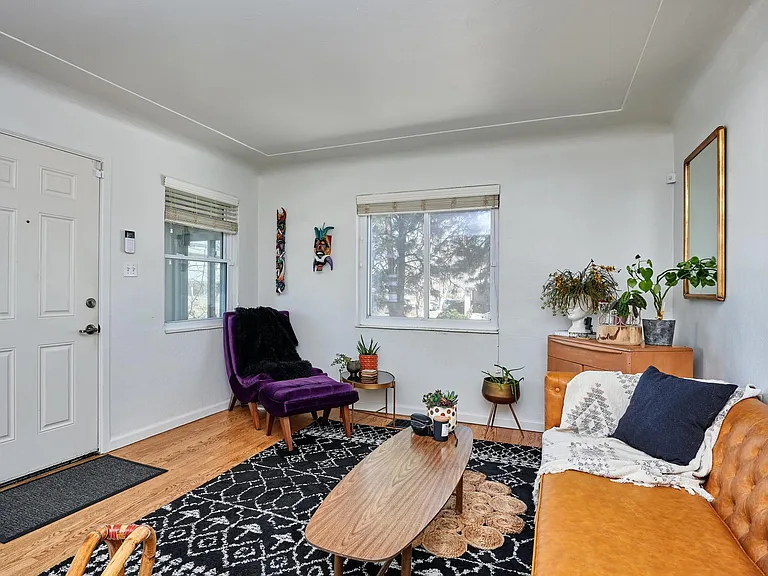 4990 Perry St — Photo 6