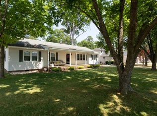 307 Hunting Ridge Rd, Roanoke Rapids, NC 27870