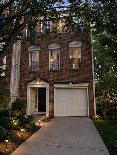 1193 Cypress Tree Pl Photo 1