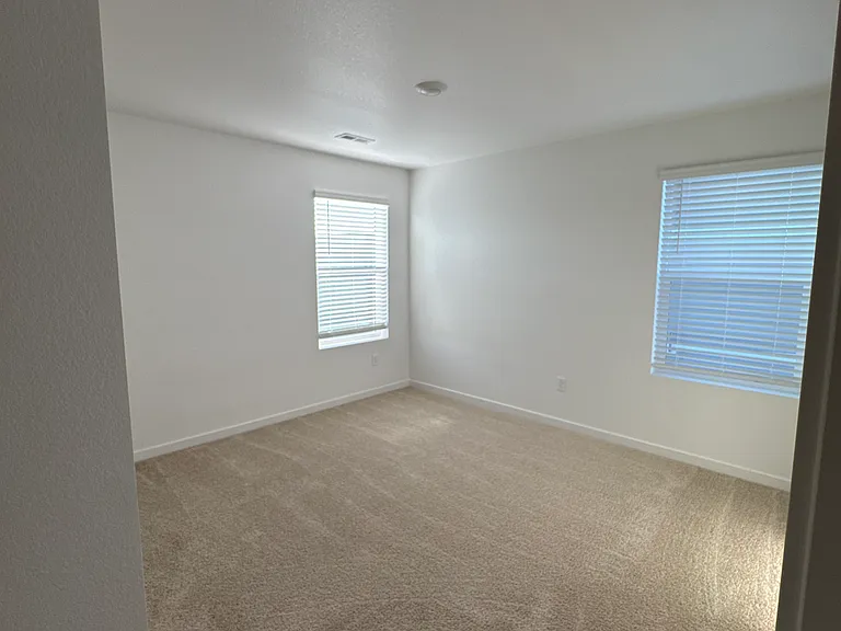 109 62nd Ave — Photo 29
