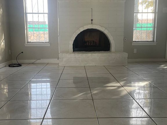 5th image of 5636 Corsicana Ave