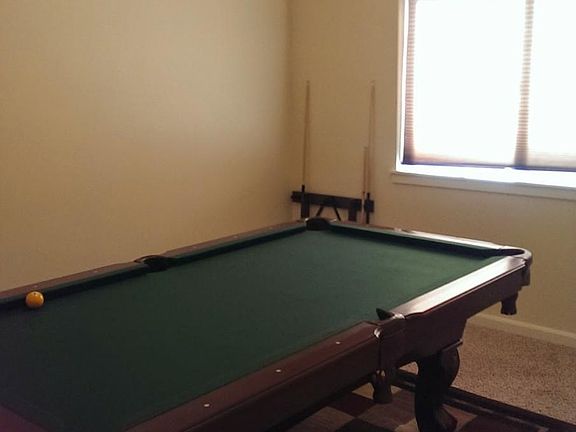 Upstairs bedroom2 (can be used as game room)