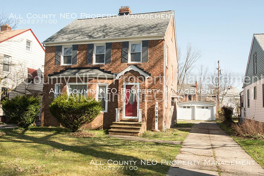 3785 Northwood Rd photo 1