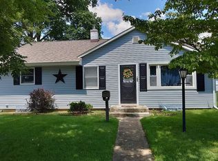 6 Farm Ln, Eatontown, NJ 07724