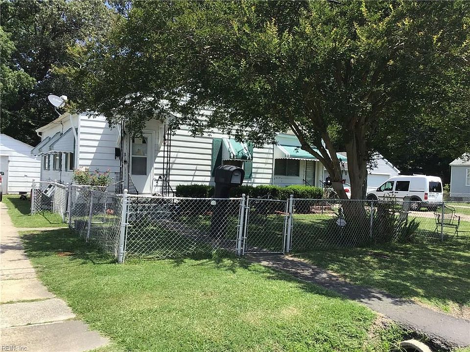 2nd image of 2719 Omar St