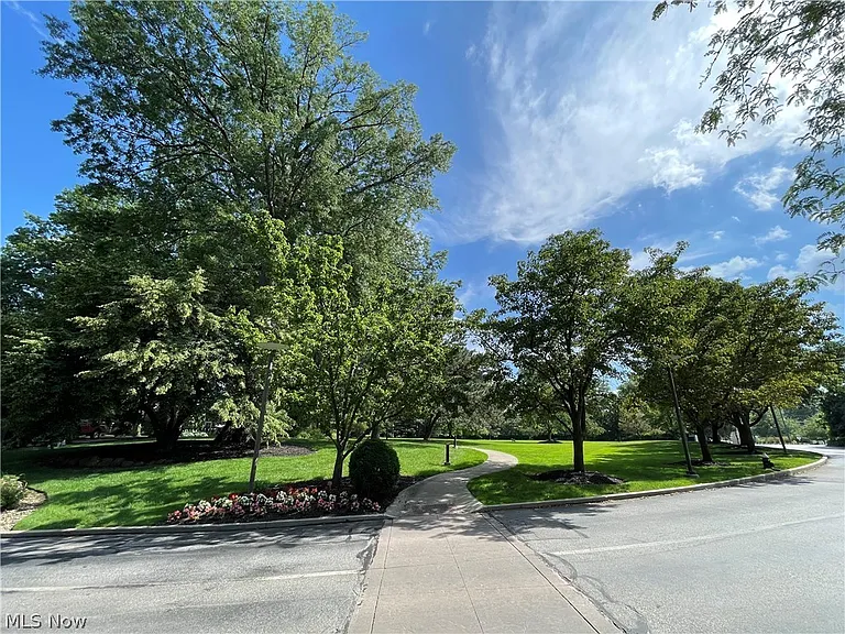12700 Lake Ave #405 — Photo 9